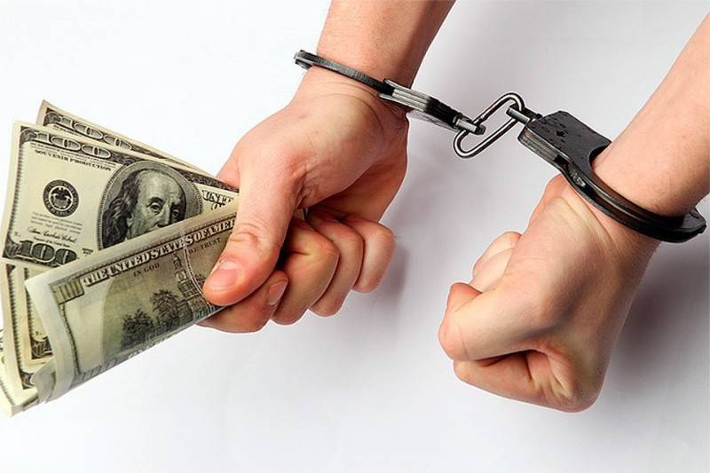 Социолог Дмитрий Рогозин: «Чтоб победить воровство, можно давать премии за коррупцию»