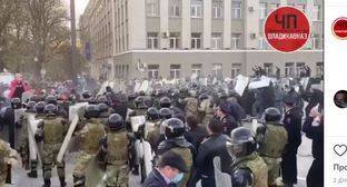 Идея о правительстве Калоева показала импульсивность митингующих во Владикавказе