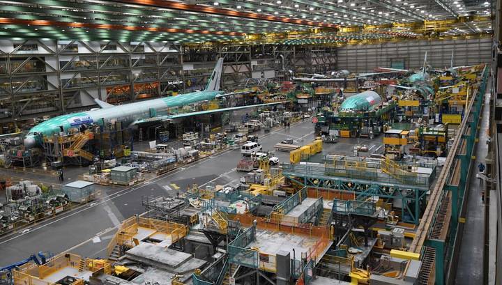 Boeing собирается уволить каждого десятого сотрудника
