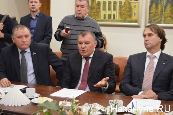 Депутат Госдумы пожертвовал половину своей месячной зарплаты на питание медикам Курганской инфекционной больницы