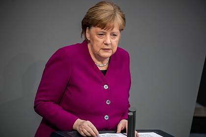 Меркель оценила борьбу с коронавирусом