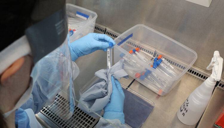 Российские ученые решили опробовать гелий в лечении коронавируса