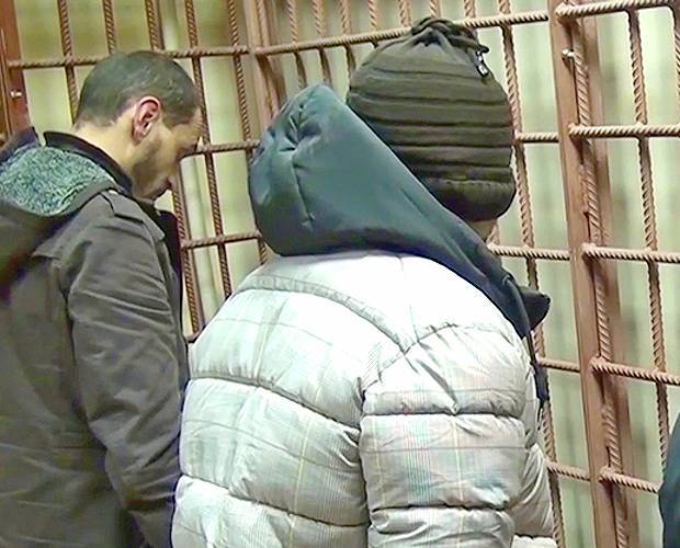 Напавших на скорую жителей Кировской области отправили под домашний арест