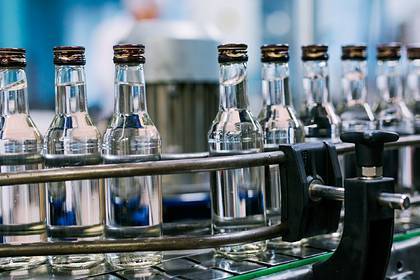 Производители водки попросили не запрещать в России чекушки