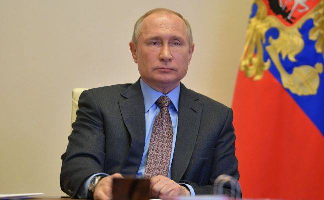 Путин — банкирам: Важнейшая задача — снизить социально-экономические потери