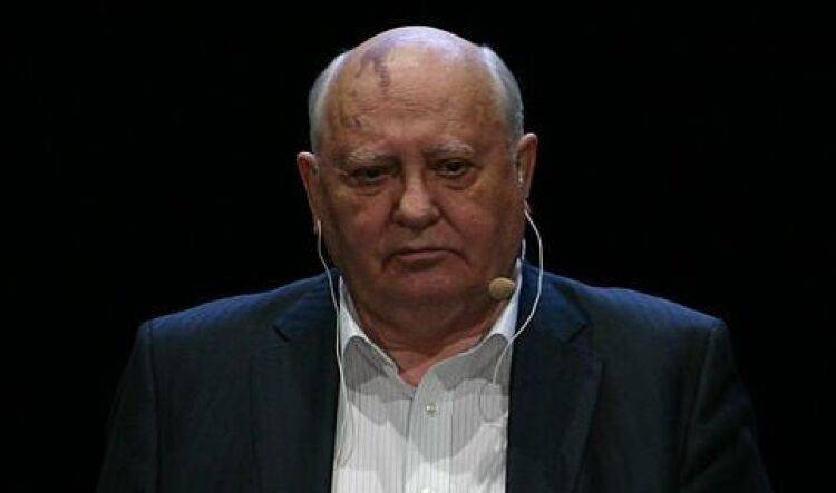 Горбачев нашел виновных в срыве перестройки