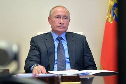 Путин оценил помощь банков россиянам