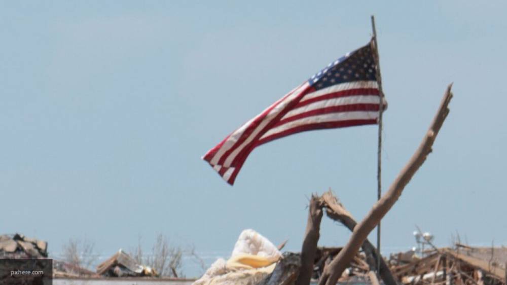 Шторм и торнадо в США унесли жизни по меньшей мере пяти человек