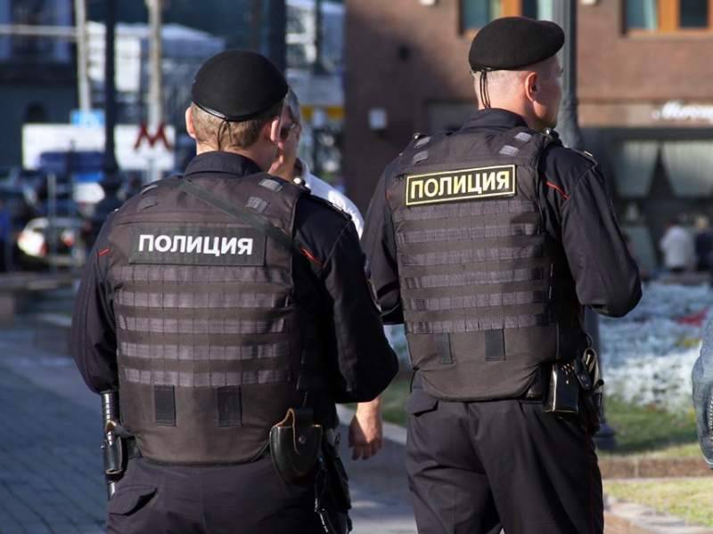 На Урале полиция составила протоколы на развозивших еду волонтеров
