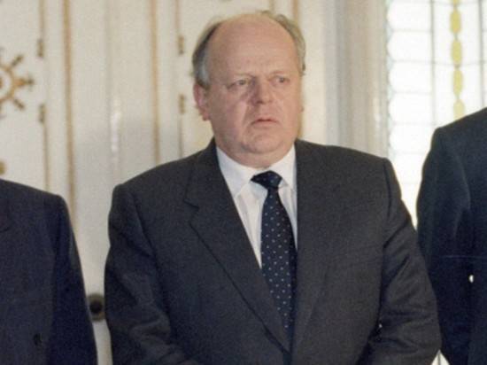 Шушкевич обвинил Горбачева в «бесстыжей лжи»