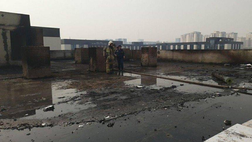 В МЧС рассказали о пожаре на территории кадетского училища в Кемерово