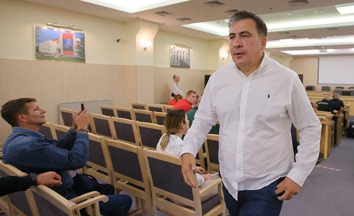 Главред: Саакашвили доведет Украину до финансового рабства