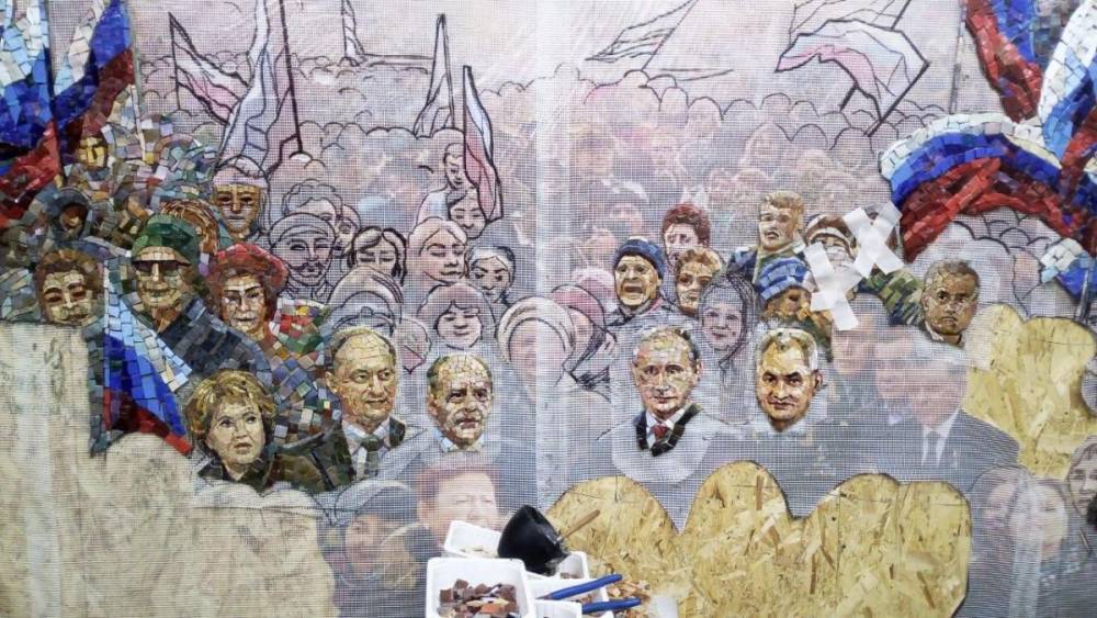 Изображения Путина, Сталина и Шойгу украсят главный храм Вооруженных сил России