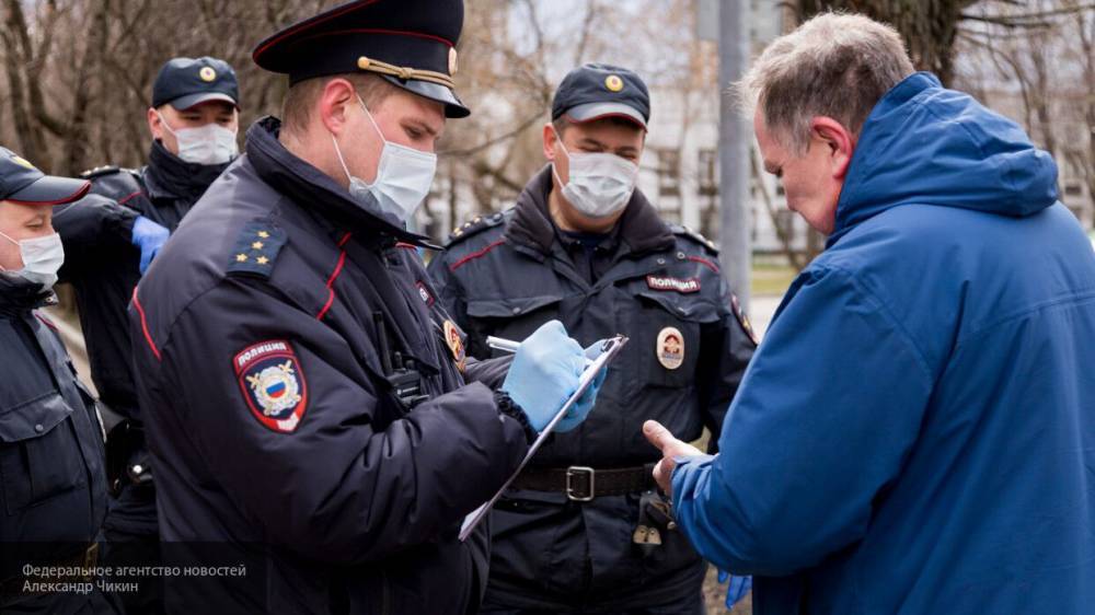 МВД в Санкт-Петербурге официально может штрафовать за нарушение самоизоляции