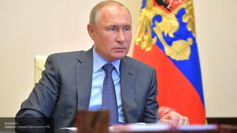 Путин подписал закон о получении гражданства РФ без отказа от иностранного