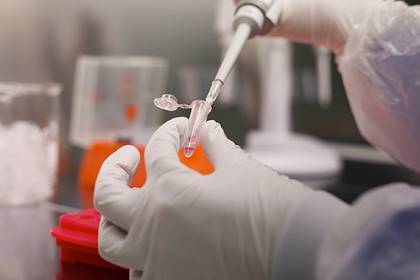 США увидели в коронавирусе угрозу биологического оружия