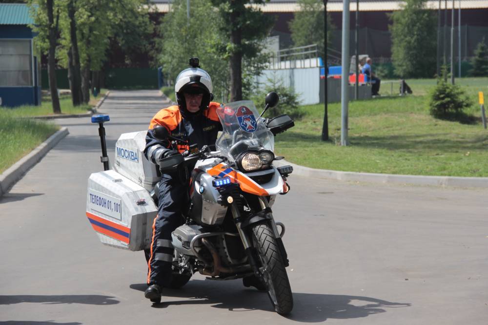 Спасатели на мотоциклах начнут дежурство в столице с 1 мая