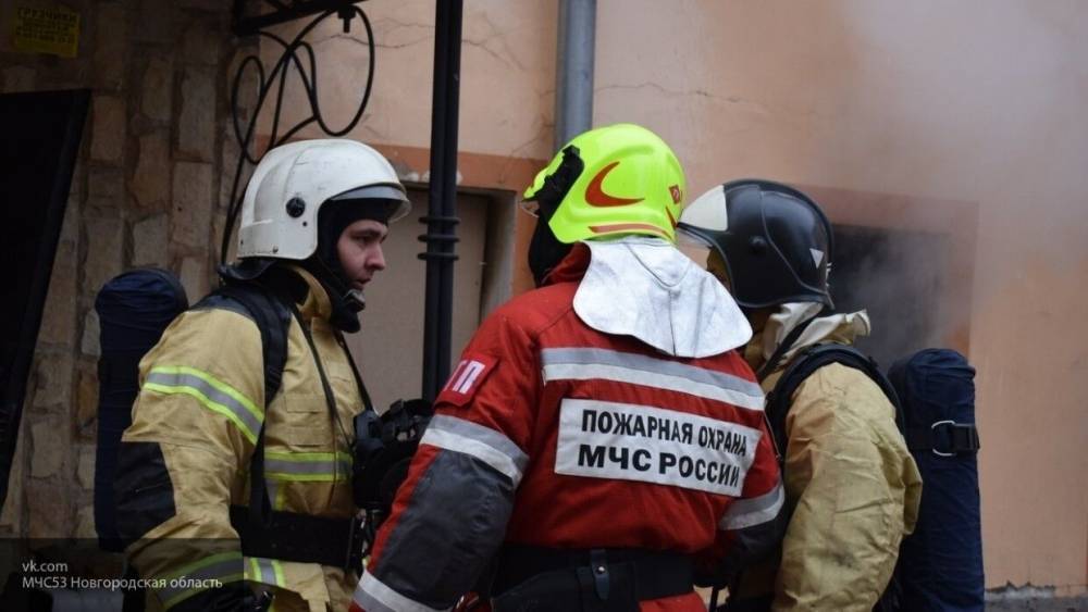 Следком начал проверку по факту пожара на крыше кадетского училища в Кемерово