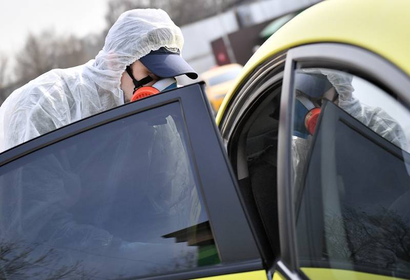 В Москве таксист избил пассажирку из-за проблем с пропуском