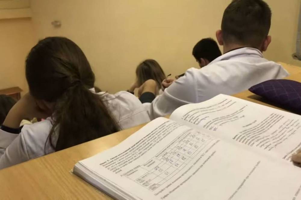 Собянин призвал студентов-медиков из-за нехватки медицинских кадров
