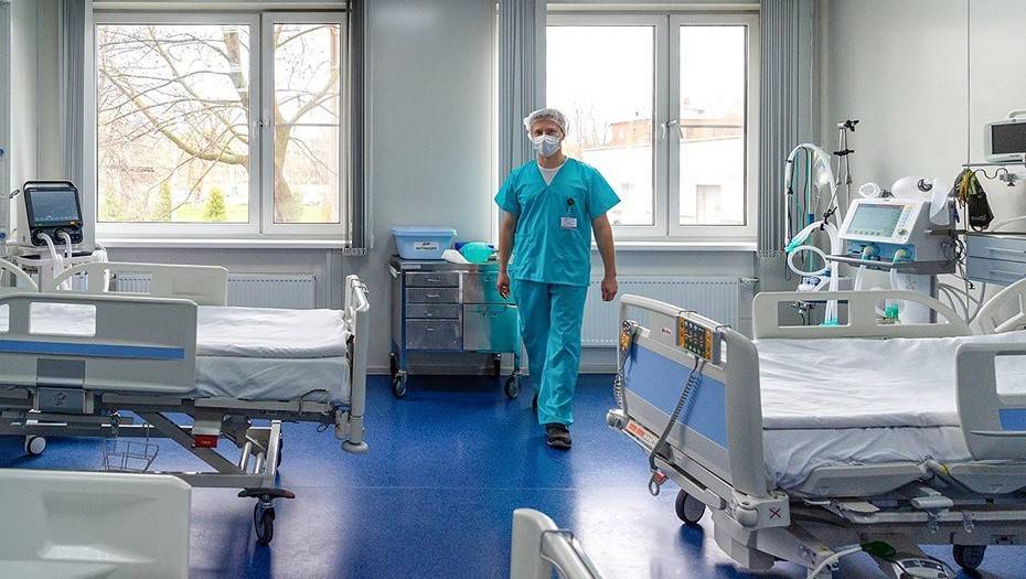 Минздрав назвал число тяжелых больных с COVID-19 в России