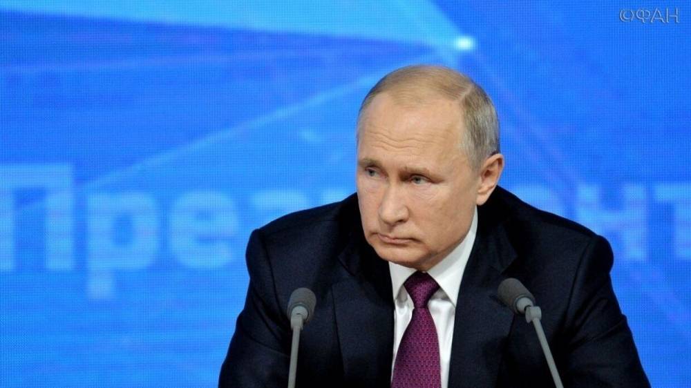 Песков ответил на вопрос, ждать ли нового обращения Путина по режиму самоизоляции