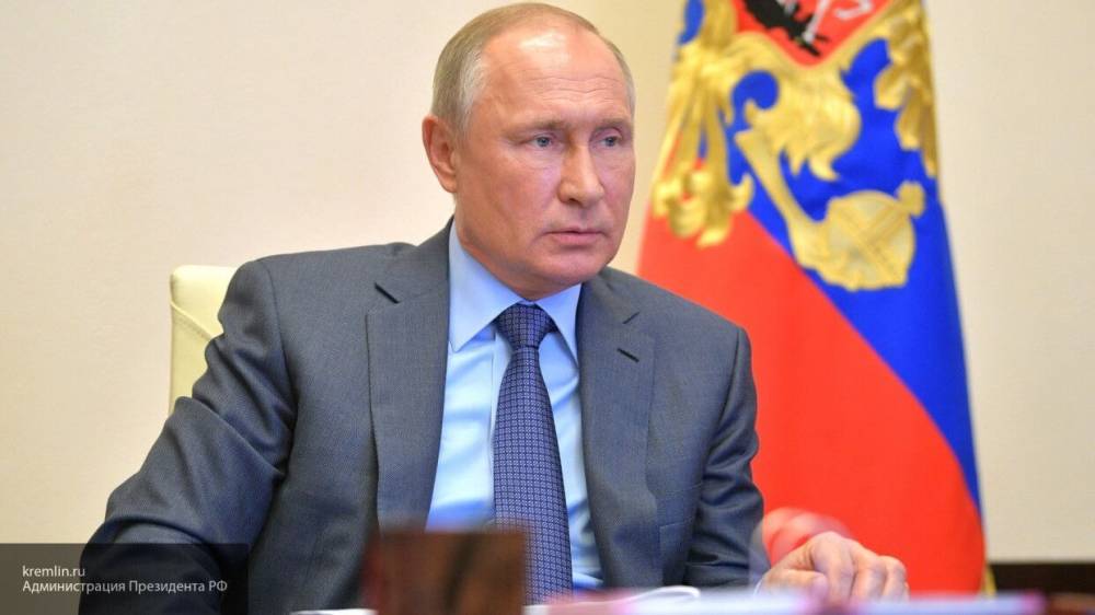 Путин одобрил указ о введении электронного документооборота
