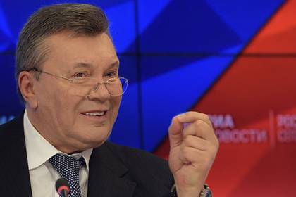 Януковича вызвали к следователю