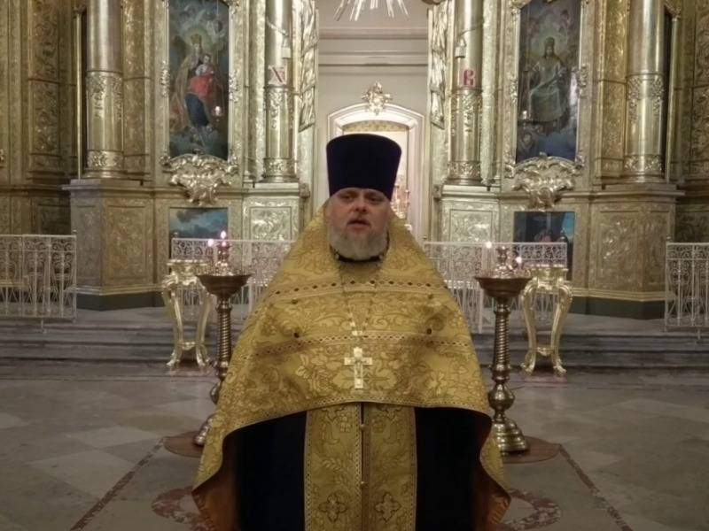 "Это не фейк": В РПЦ подтвердили наличие портретов чиновников в храме Минобороны