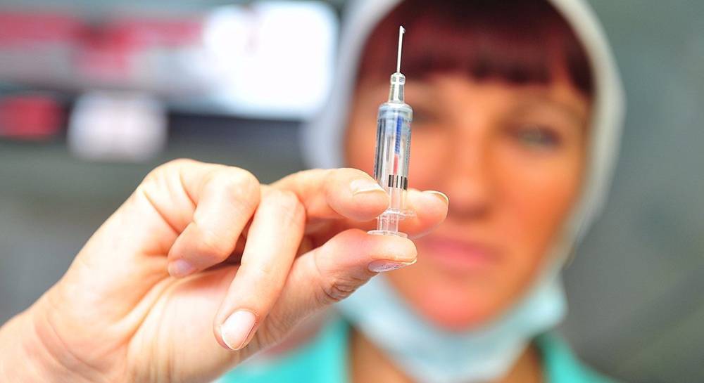 Минздрав рекомендовал возобновить вакцинацию детей