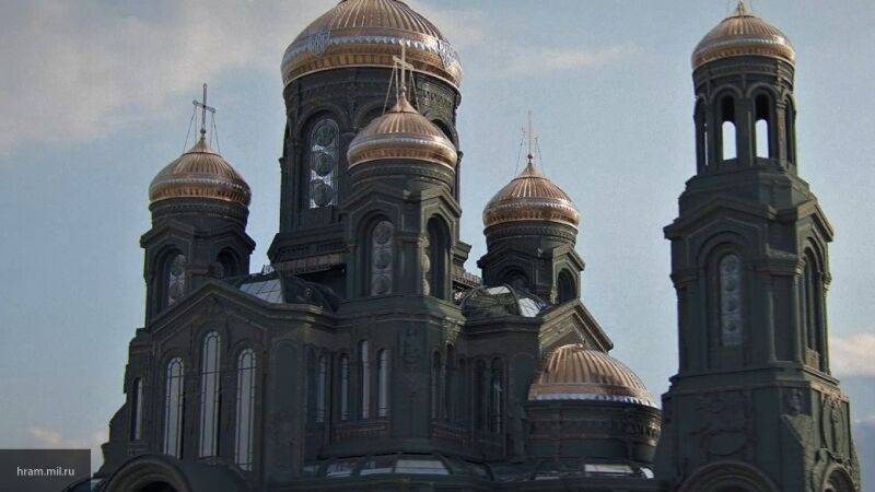Nation News узнало, кого бы россияне хотели увековечить в главном храме ВС РФ