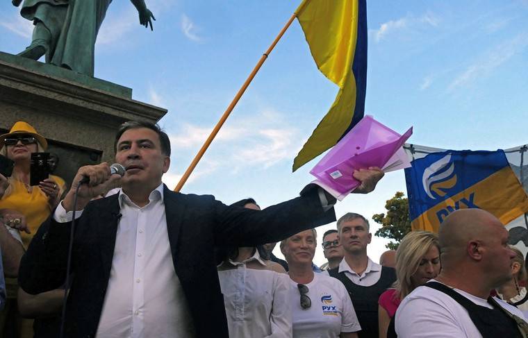 Саакашвили оконфузился на встрече с украинскими депутатами