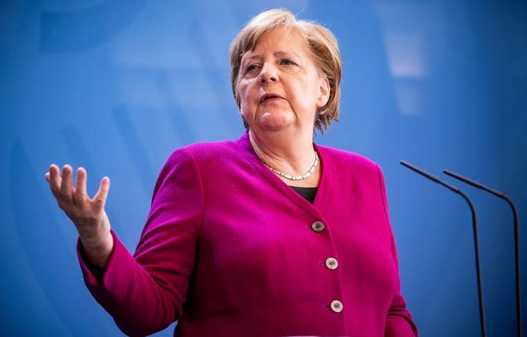 Меркель высказалась за распространение вакцины от COVID-19 по всему миру