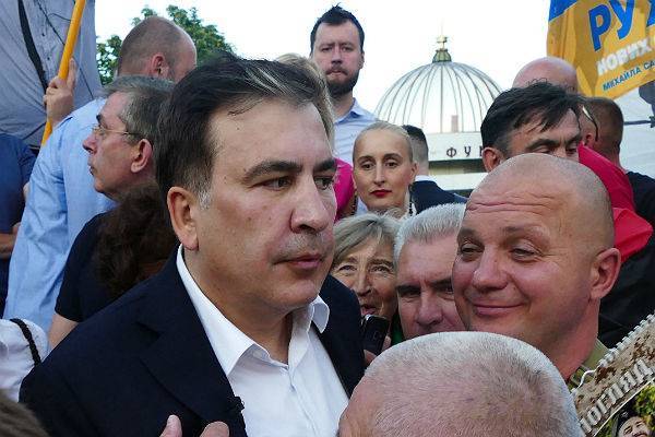 Саакашвили заявил, что он – «абсолютный сторонник мира» с Россией