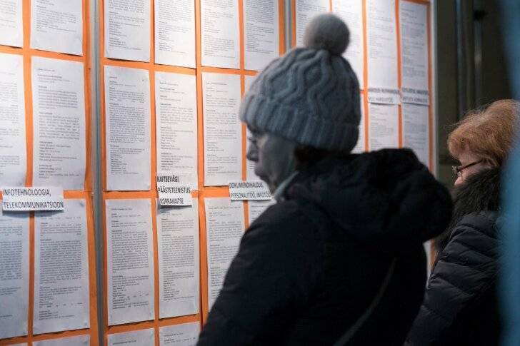 Безработица в России за март выросла до 4,7% - newsland.com - Россия