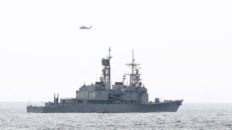 Пентагон подтвердил информацию о вспышке COVID-19 на борту эсминца ВМС США в Карибском море