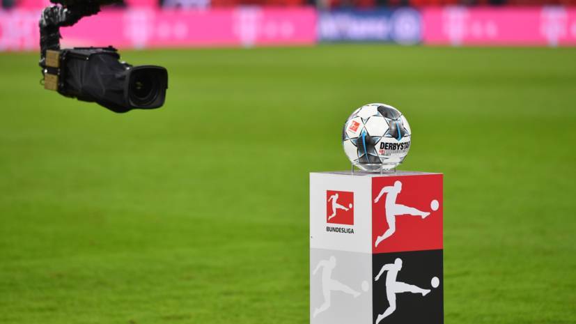 СМИ: В Германии могут обязать футболистов играть в масках