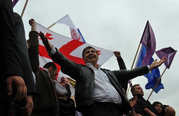 Большой скандал предсказали Киеву в случае работы Саакашвили во власти