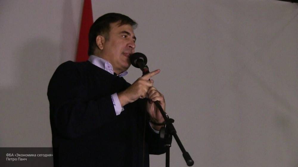Саакашвили запутался в цветах флага Украины на заседании в Верховной раде