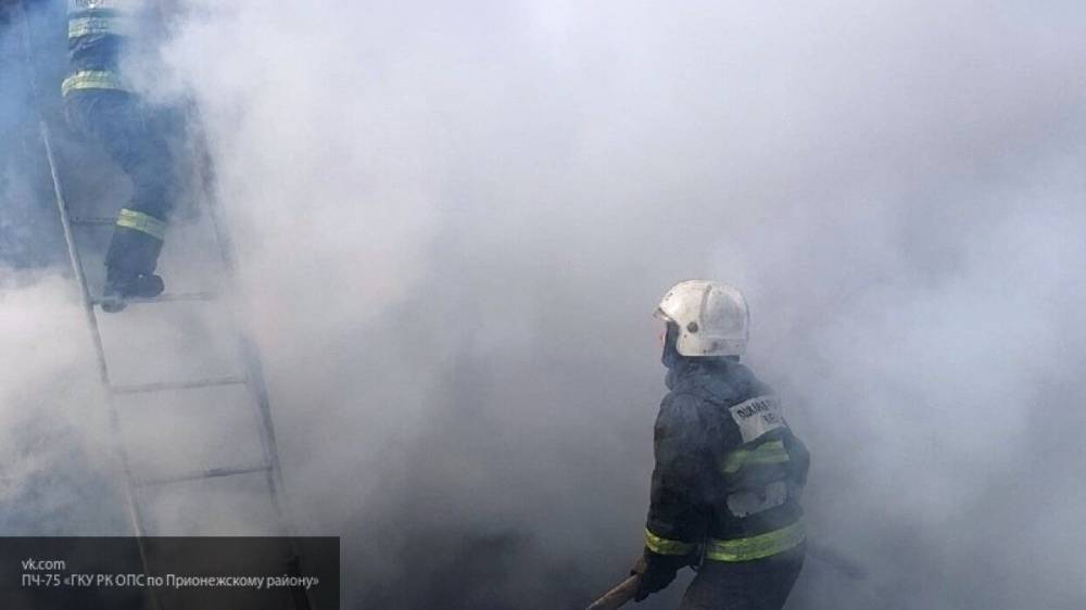 Сотрудники МЧС ликвидировали пожар в жилом доме в Архангельске