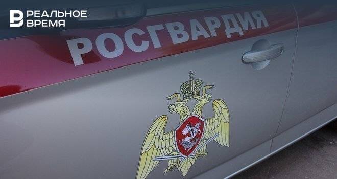 В Казани мужчина украл с улицы пешеходные ограждения, чтобы сдать их на металлолом