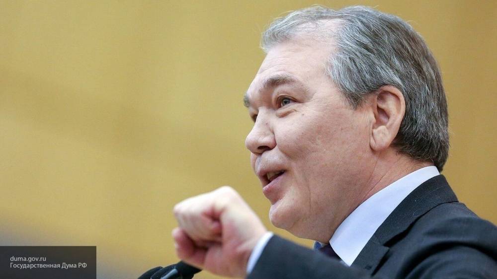 Депутат от КПРФ Калашников сообщил о госпитализации с коронавирусом