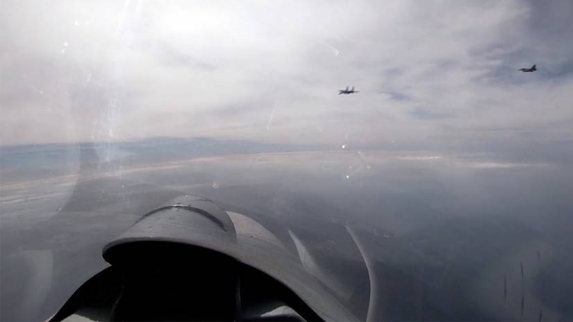 Во время плановых полётов над Балтикой: российские истребители Су-27 сопроводили бельгийский F-16