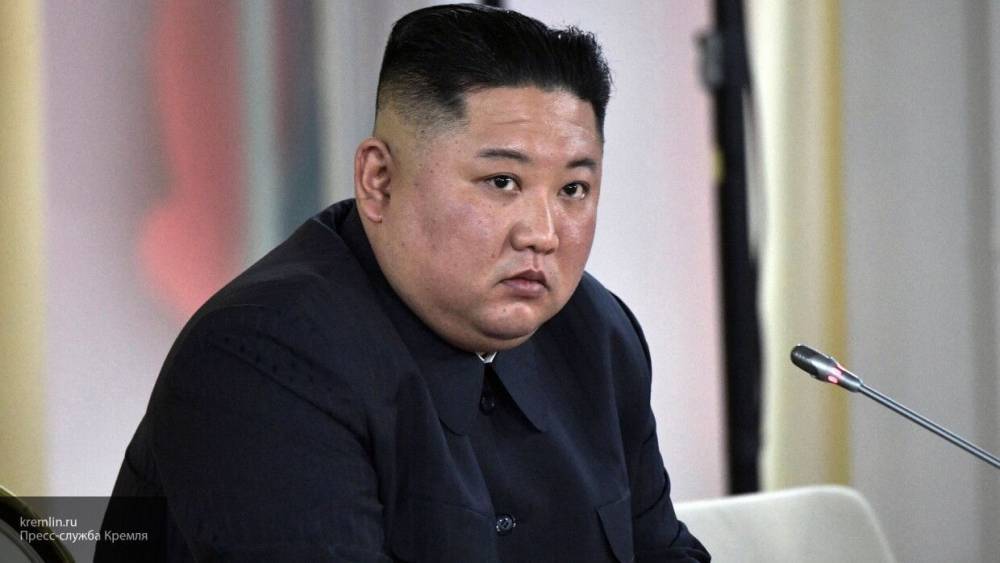 СМИ заявили о возможной смерти главы КНДР Ким Чен Ына
