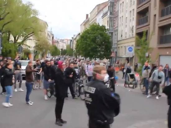 В Берлине задержаны более 100 человек на акции против ограничений