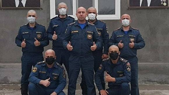 Все сотрудники ГУ МЧС Чечни побрились налысо вслед за Кадыровым