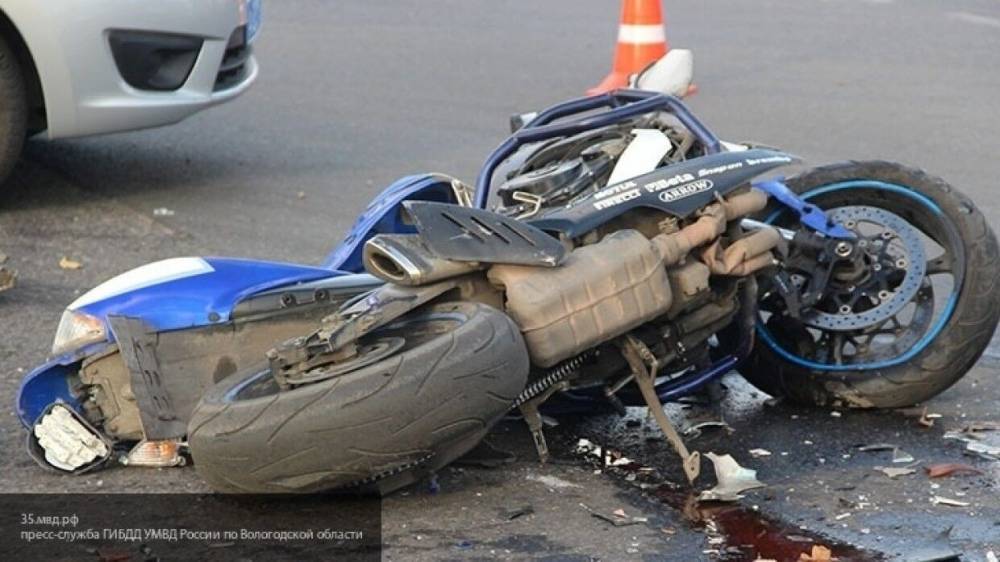 Очевидцы сообщили о смертельном ДТП с участием мотоциклиста под Брянском