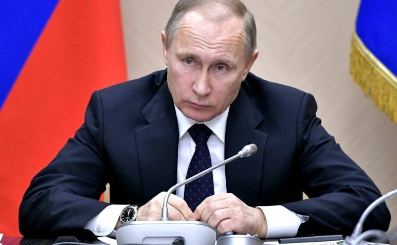 СМИ США: низкие цены на нефть угрожают власти Путина