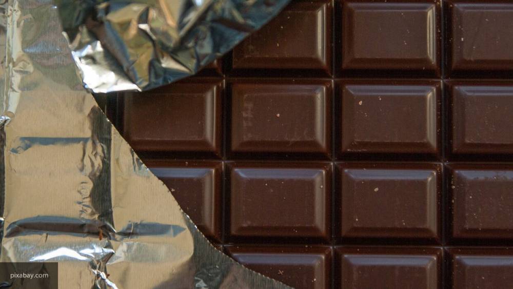 Полиция Петербурга разыскивает похитителей 80 плиток шоколада