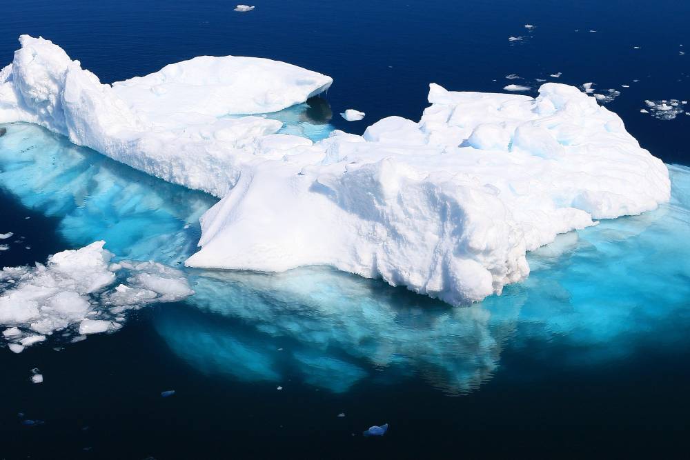 Ученые предупредили о разрушении самого большого айсберга в мире
